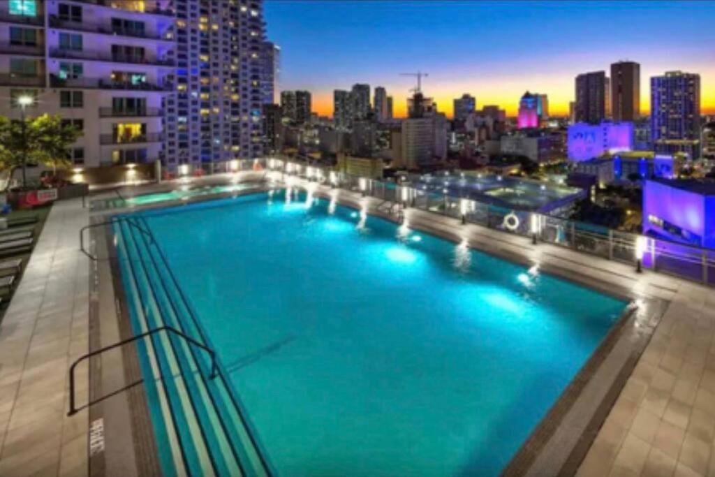 Vibrant Studio Downtown Miami Appartement Buitenkant foto