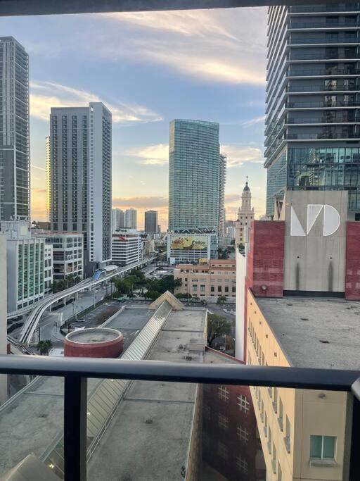 Vibrant Studio Downtown Miami Appartement Buitenkant foto
